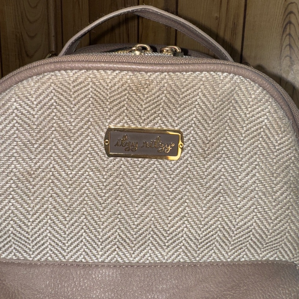 Itzy Ritzy Tan and Cream Baby Bag
